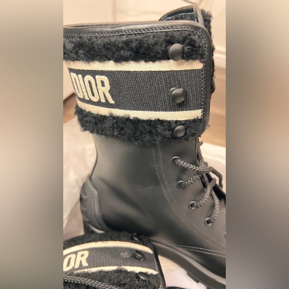 Dior D-Major Mid-Top Boot ‘Black’ KCI704VES-S20X41 - Picture 7 of 11